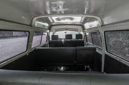 Imagem 9 de 13 de Vw Kombi