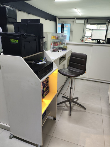Vende-se Cyber Café Com Clientela Formada, Toda Reformada.