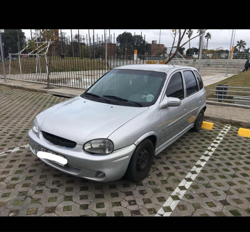 Chevrolet Corsa 1.6 Gl