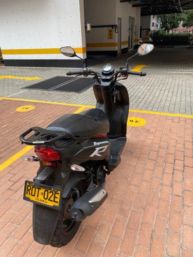 Imagen 7 de 9 de Akt Dynamic R 125