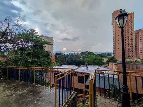 Imagen 9 de 12 de Town House Amoblado En Venta En El Bosque Cd 162500 Liliana Martinez 04140357885