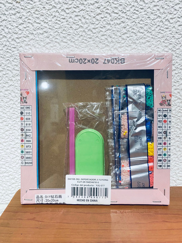 Kit Pintura De Diamantes Cuadro 20x20 Varios Personajes Perritos