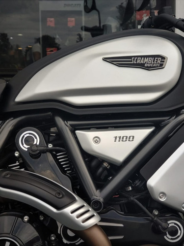Imagen 12 de 25 de Ducati Scrambler 1100 Dark Pro - No Bmw, No Triumph!