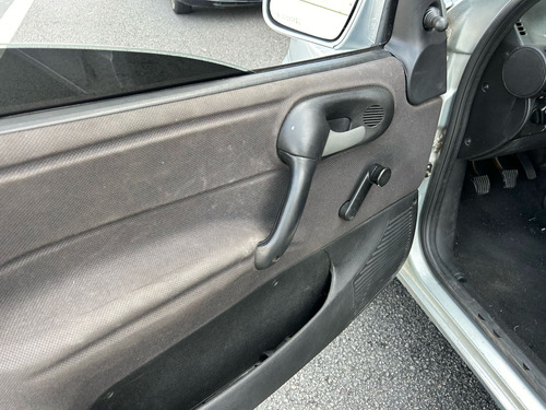 Chevrolet Corsa Classic 1.0 Life Flex Power 4p