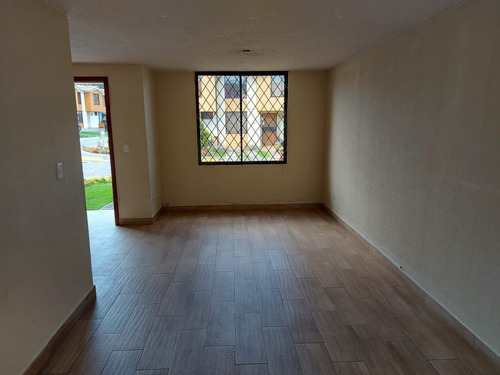 Imagen 4 de 9 de Oportunidad, Casa 2 Pisos, Comjunto Rivera 1 En Sangolqui