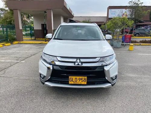 Mitsubishi Outlander 3.0 Kaiteki