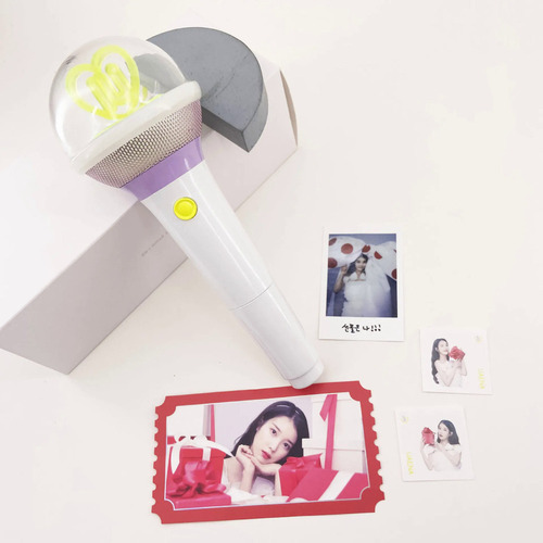 A Lámpara De Mano Kpop Iu Concert 3.0 Lightstick Con