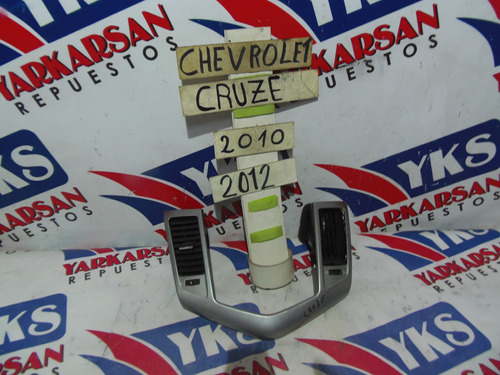 Chevrolet Cruze 2010-2012 Consola De Radio