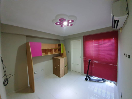 Imagen 17 de 23 de Townhouse Altos De Aricagua Código 137209 El Rincon Mañongo Vende Yackeline Tovar 04145831984