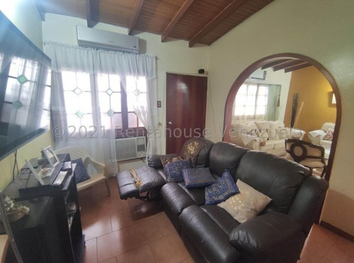 Imagen 25 de 30 de Casa La Mulera Maracay 04 Dormitorios 04 Baños Gran Tamaño 22-1556 ##