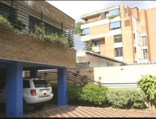 Imagen 13 de 14 de Casa Dos Niv Colinas De Bello Monte Caracas