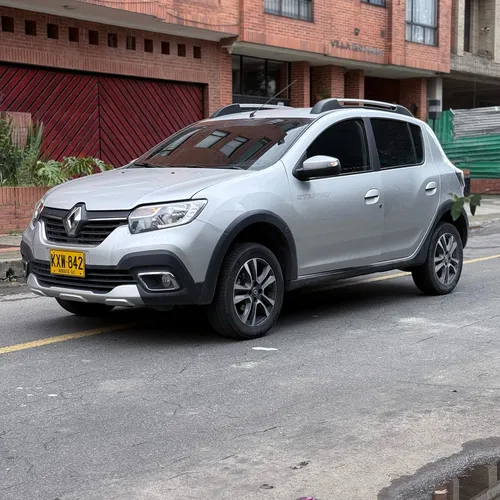 Renault Stepway 1.6 Dynamique / Intens Automática