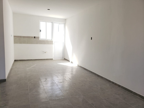 Imagen 2 de 12 de Casa En Pachuquilla, Hidalgo