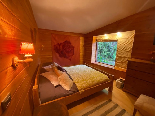 Imagen 8 de 17 de Dentro Del Centro De Pucon, Excelente Casa, 3 Dormitorios