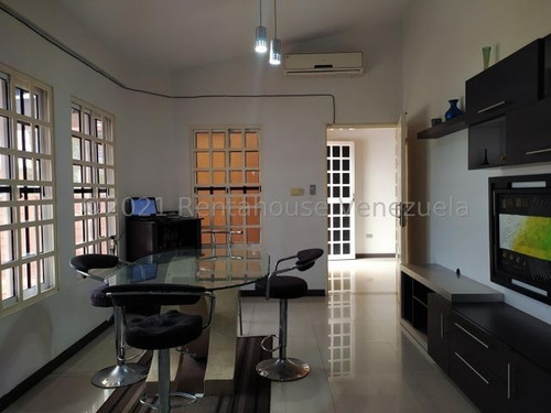 Imagen 3 de 16 de Casa En Venta En El Araguama Country 22-11212 Jcm