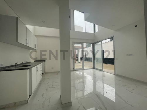 Venta Duplex 2 Ambientes Jose Marmol A Estrenar C/cochera