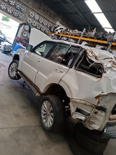 Mitsubishi Pajero Full 3.2 Hpe Aut. 5p