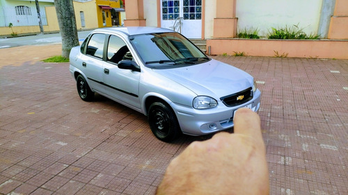 Chevrolet Classic 2010 1.0 Flex Power 4p