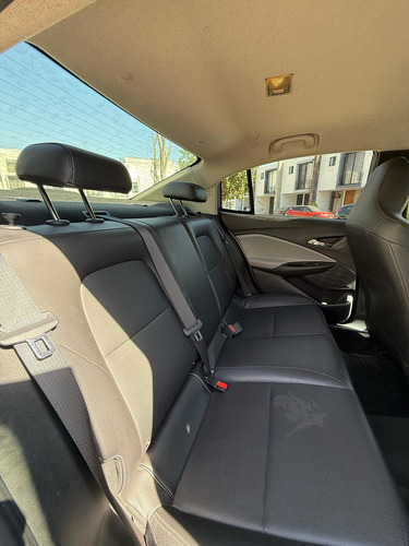 Chevrolet Onix 1.2t Premier L At