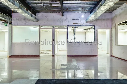 Edificio En Venta - Mls #25-20606
