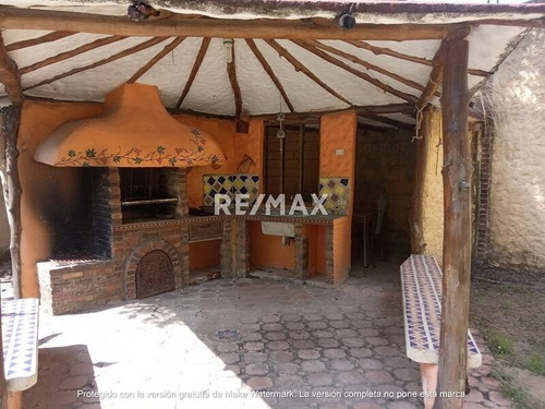 Imagen 3 de 21 de Liliana Martinez Remax Vende Casa En Las Morochas Con Piscina. Excelente Potencial Cd 135669
