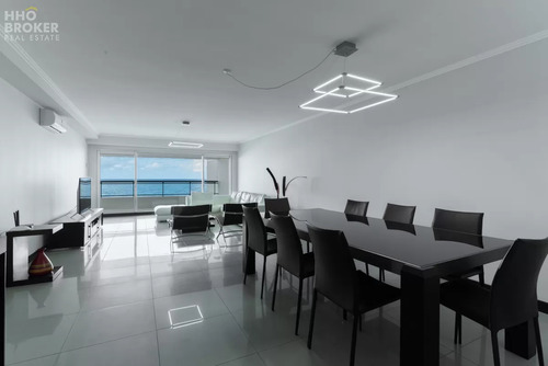 Apartamento En Alquiler Torrelobos, Punta Del Este, Playa Brava.