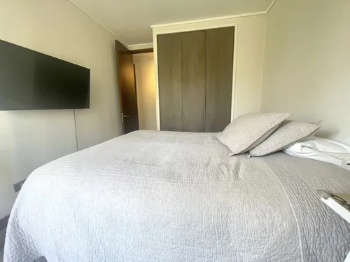 Duplex Con Jardin / Portal La Dehesa