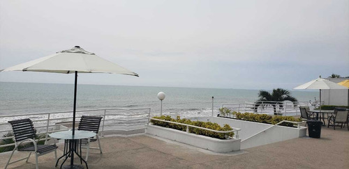 Imagen 6 de 14 de Departamento Frente Al Mar En Tonsupa