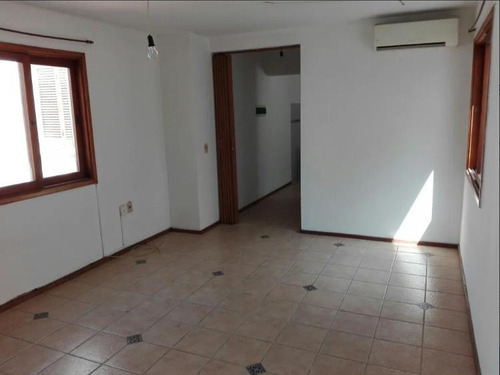 Venta Casa Pocitos 2 Dormitorios