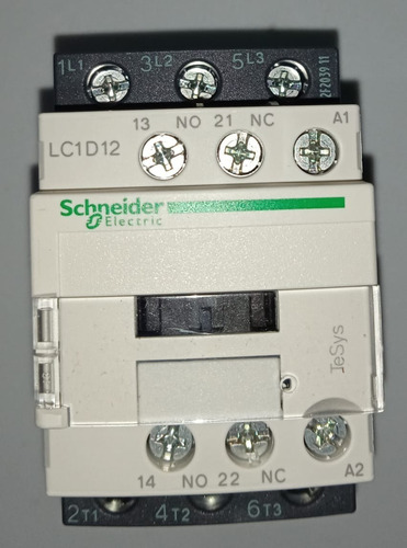 Contactor De 110v, Marca:schneider, Modelo:lc1d12f7 (Usado)