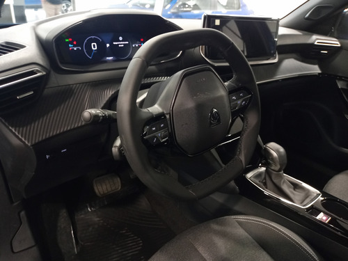 Peugeot 2008 1.0T Allure