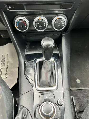 Mazda 3 2.0 Touring At