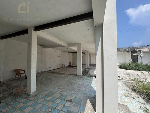 Oportunidad Propiedad En Esquina A Dos Cuadras De Rafael Cuervo Ideal Para Constructor