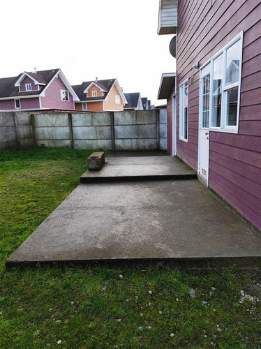 Casa En Venta De 3 Dormitorios En Puerto Varas