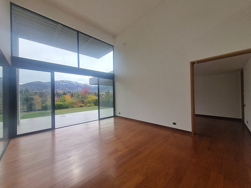 Condominio Casa En Venta Sector Camino Central