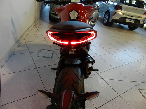 Imagen 11 de 17 de Mv Agusta Brutale 800 Dragster Rosso - 2021 - 225 Km