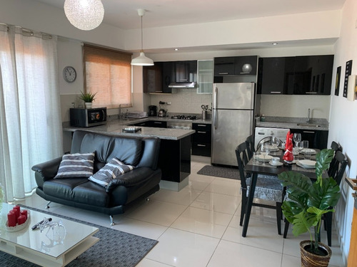 Apartamento En Alquiler Amueblado En Piantini.