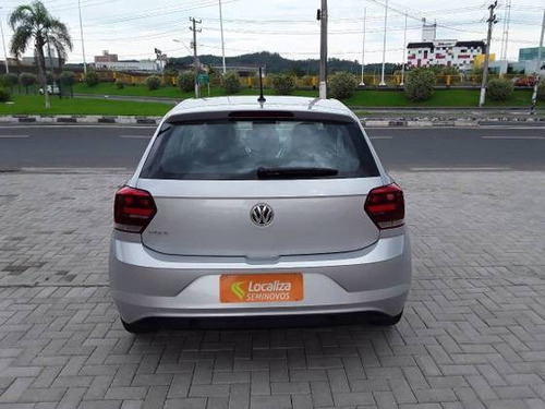 Imagem 3 de 10 de Volkswagen Polo 1.0 Mpi Total Flex Manual
