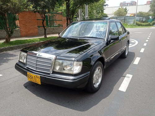 Mercedes-benz Clase E 300e At 3.000 Cc Tc Fe
