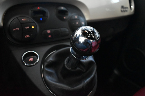 Imagen 10 de 15 de Fiat 500 1.4 Sport - Car Cash