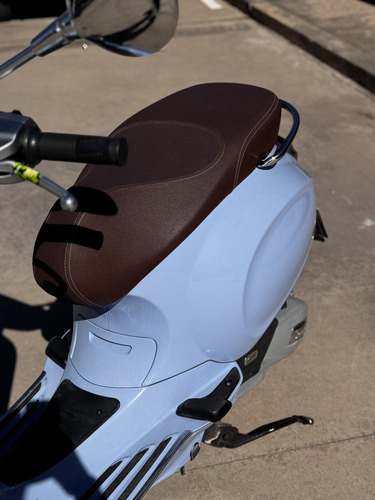 Vespa Primavera 150 - Italiana