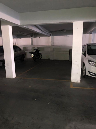 Imagen 2 de 2 de Cochera - Mataderos