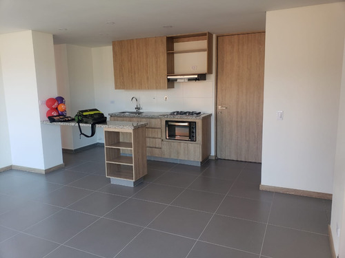 Vendo Apartamento En Sabaneta Sector San Remo 