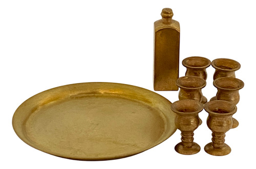 Antiguo Conjunto Miniatura De Bandeja Botella Y Copas Bronce