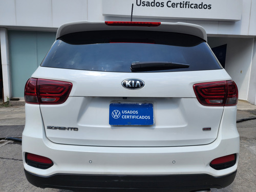 Kia Sorento 2.4 Lx At