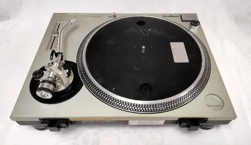 Tornamesa Technics Sl-1200mkii Con Tapa -tpc (Usado)