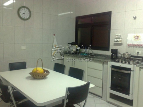 Imagem 13 de 14 de $tipo_imovel Para $negocio No Bairro $bairro Em $cidade Â? Cod: $referencia - Mv3185