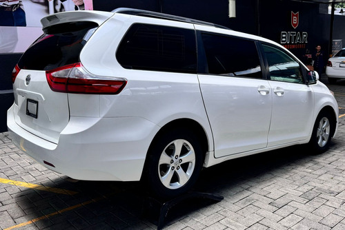 Toyota Sienna 3.5 Xle V6 At