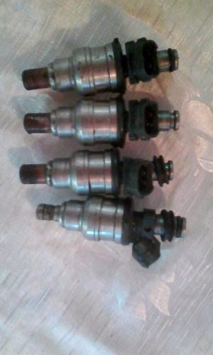 Injectores Toyota Camry 2.2 Toyota Rav 2.0 23250-74060