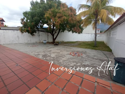 Imagen 13 de 14 de Casa Quinta En Venta El Atrio Castillejo Guatire